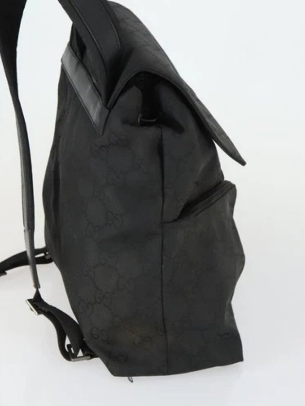 Share GUCCI GG Canvas Backpack Nylon Black Silver 003 - Picture 4 of 16